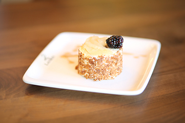 Laures - Cafe und Patisserie